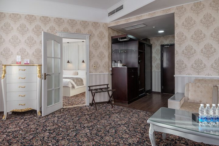 Room 31 of 116