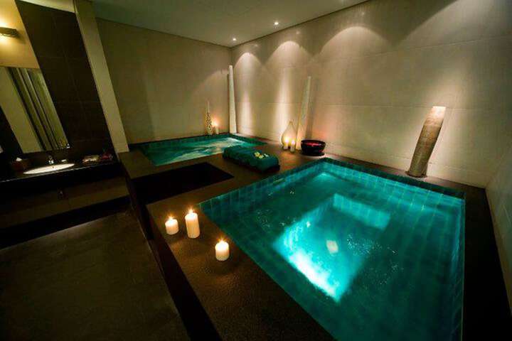 Pool 39 of 93
