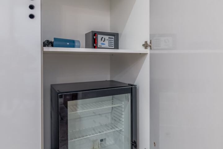 Room 20 of 48