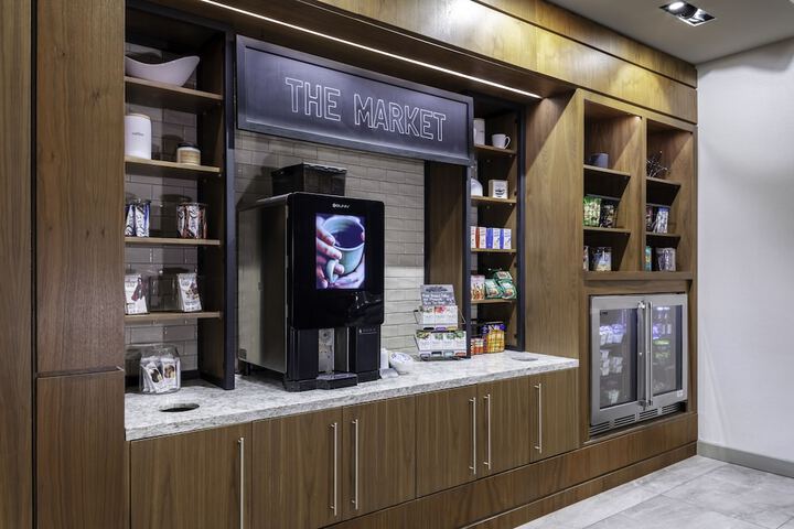 Snack bar