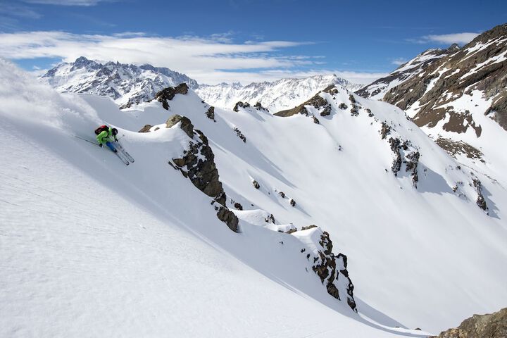 Snow and ski sports