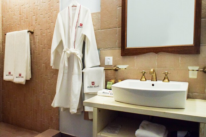 Room 41 of 75