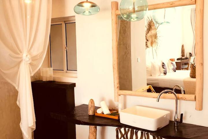 Room 26 of 54