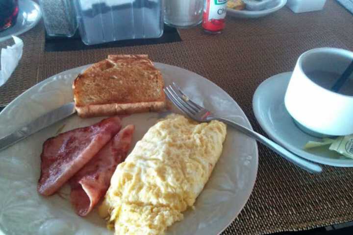 Breakfast/Coffee Service 19 of 46