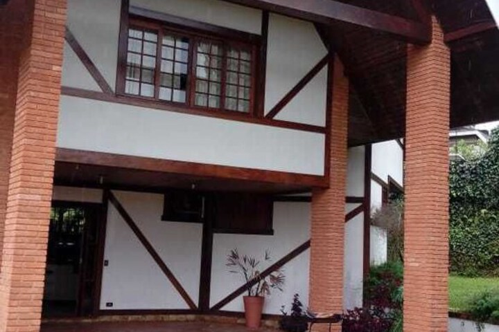 Hotel 4 of 6