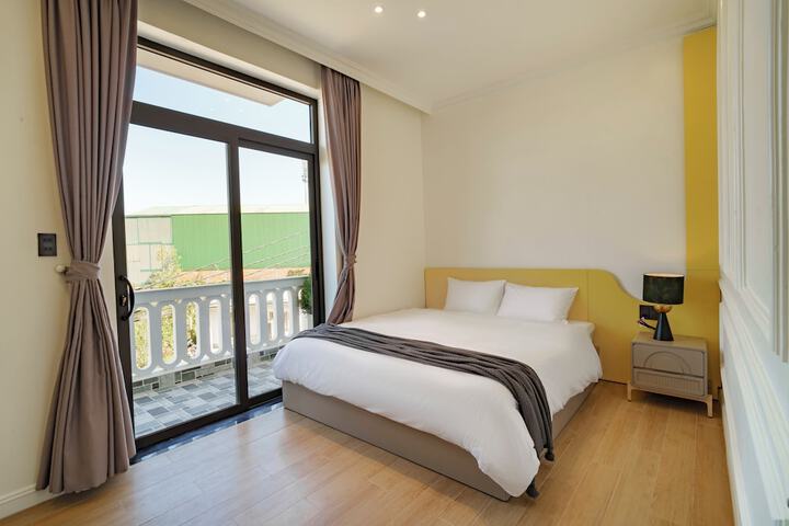 Room 30 of 71