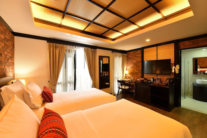 Room 15 of 89