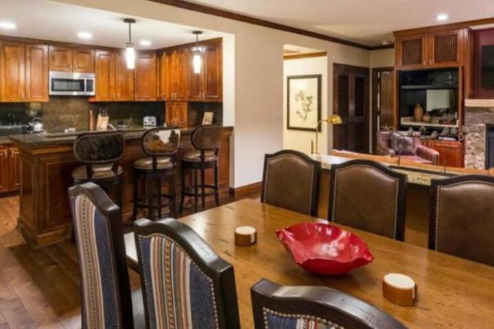 The Ritz-Carlton Club Aspen Highlands