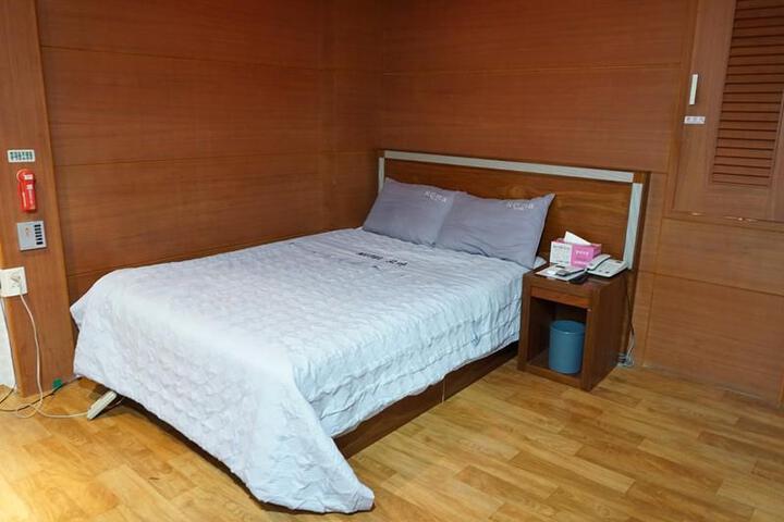 Goodstay Roma Motel