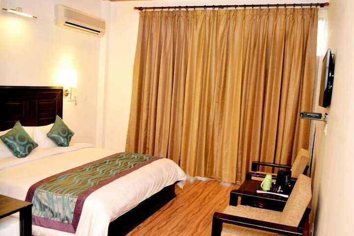 Room 14 of 67