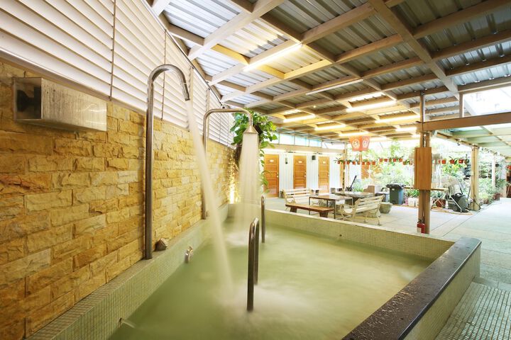 Spa 51 of 74