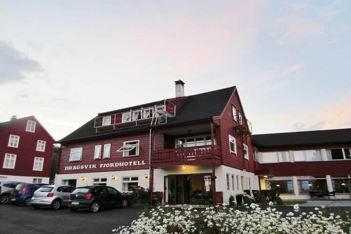 Hotel 51 of 57