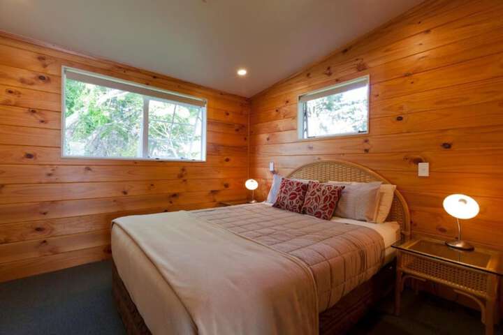 Room 3 of 20