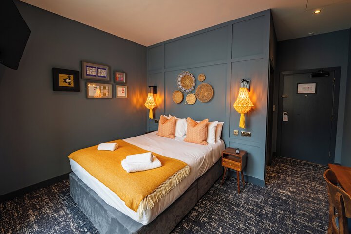 Room 55 of 144