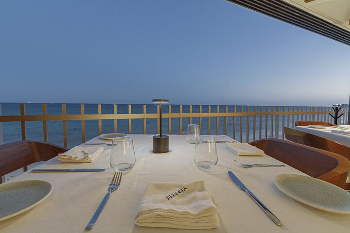 Dining 149 of 156