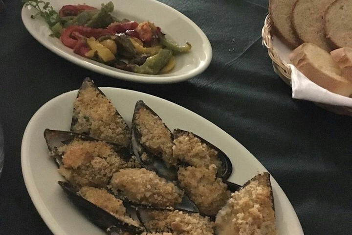 Dining 27 of 67