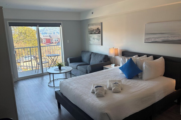 Room 20 of 48