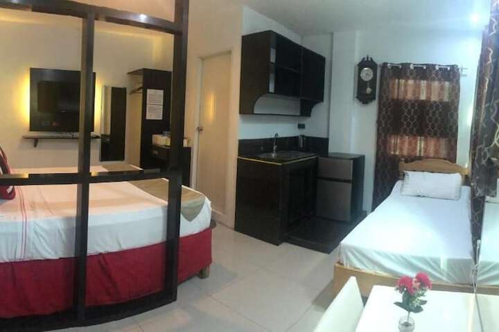 Room 7 of 15