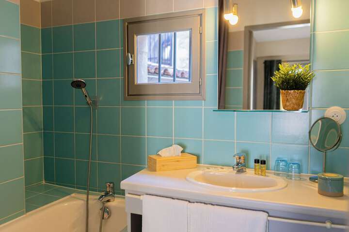 Room 175 of 209