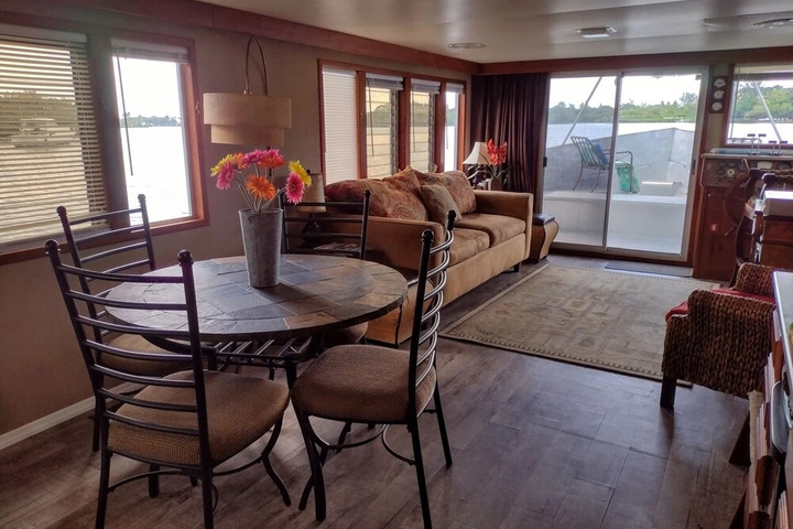 Terrace/Patio 7 of 19