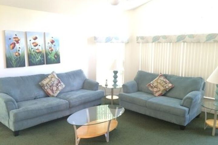 Room 46 of 195