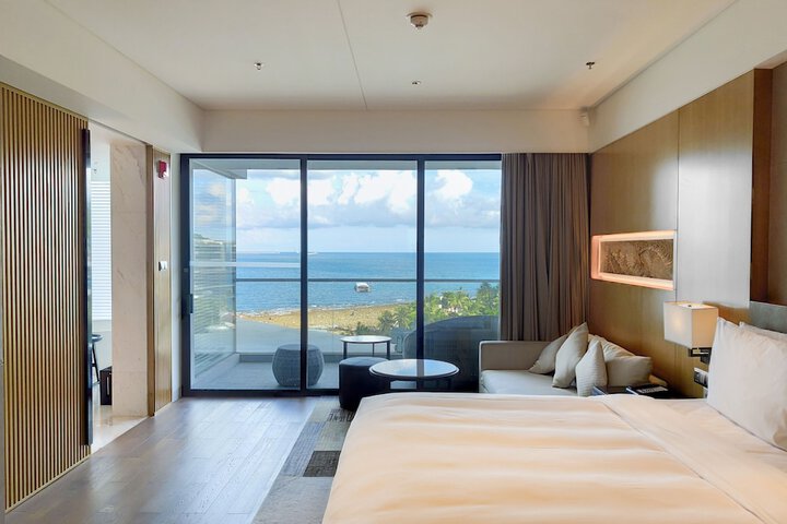 Room 52 of 126