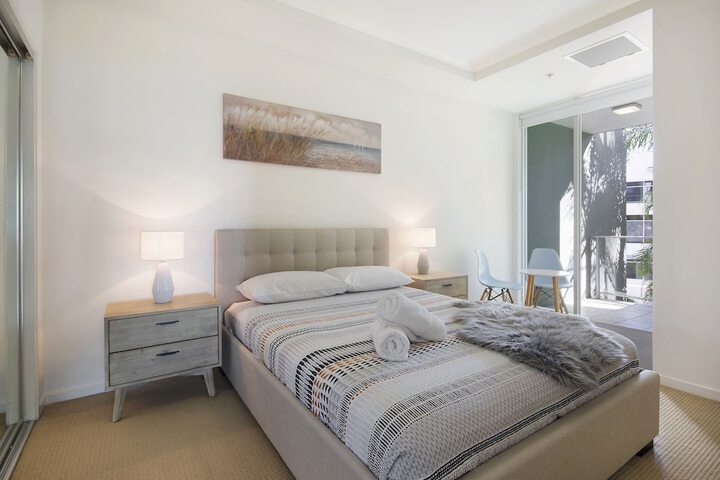 Room 2 of 81