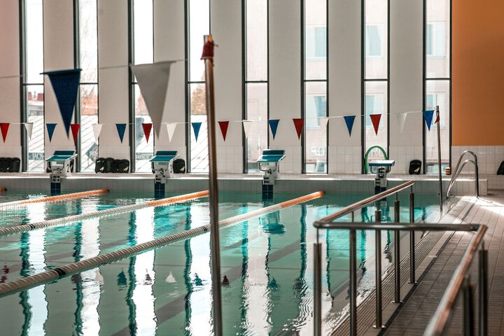 Pool 31 of 48