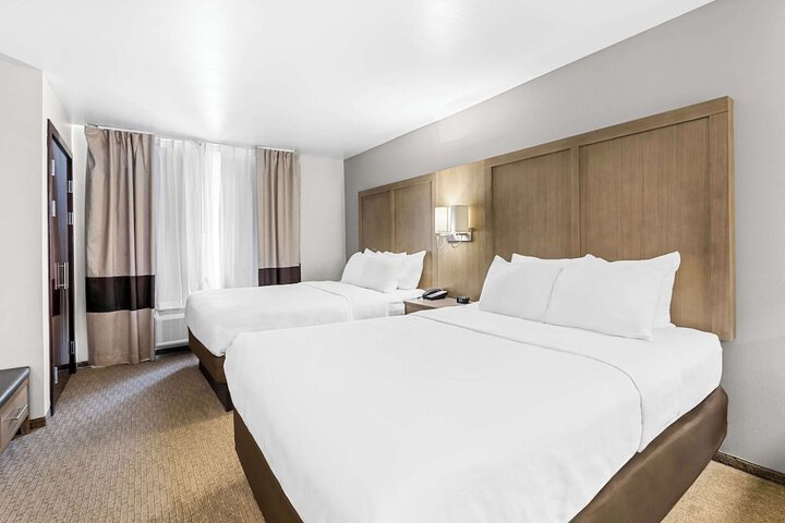 Suite 2 Queen Beds (9 of 26)