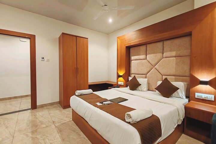 Room 38 of 60