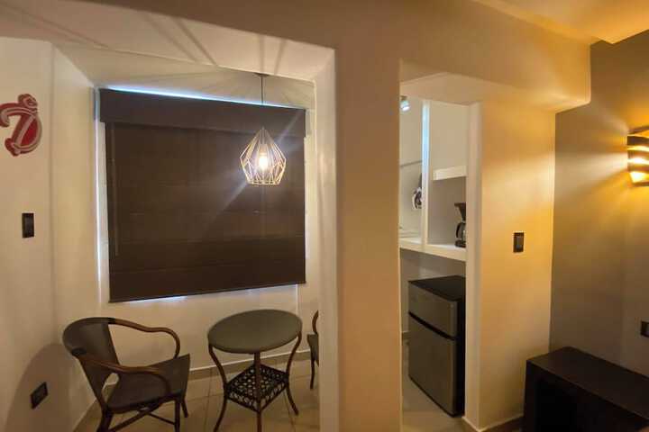 Room 11 of 42