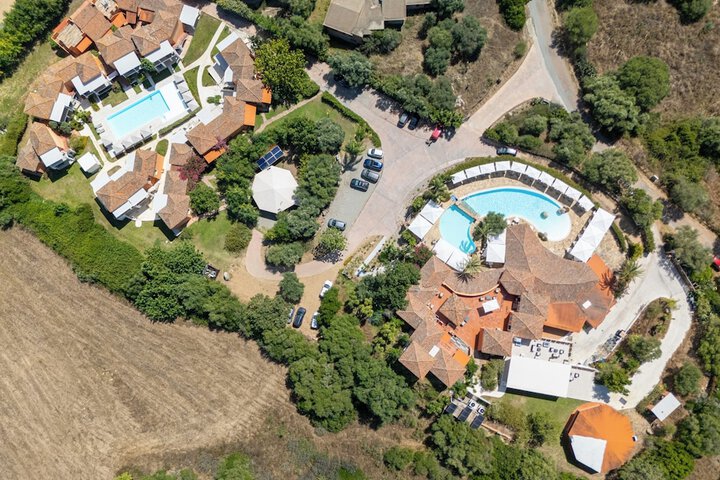 Hotel with swimming pool in Bari Sardo in Bari Sardo