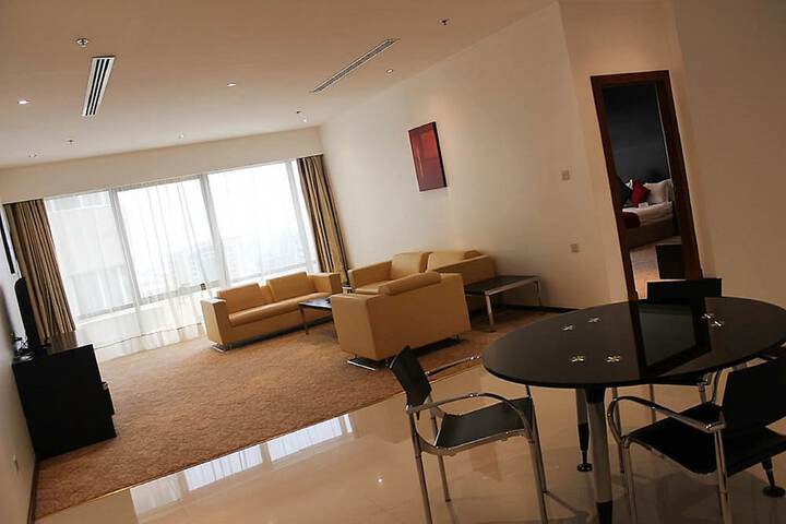 Room 47 of 76