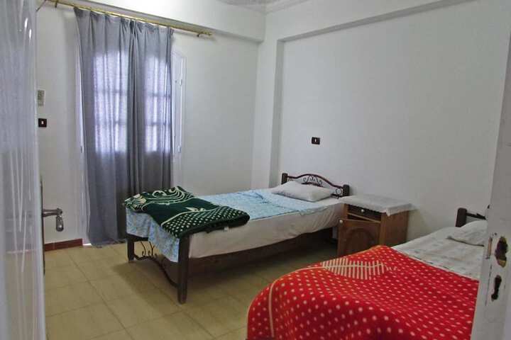 Room 16 of 151
