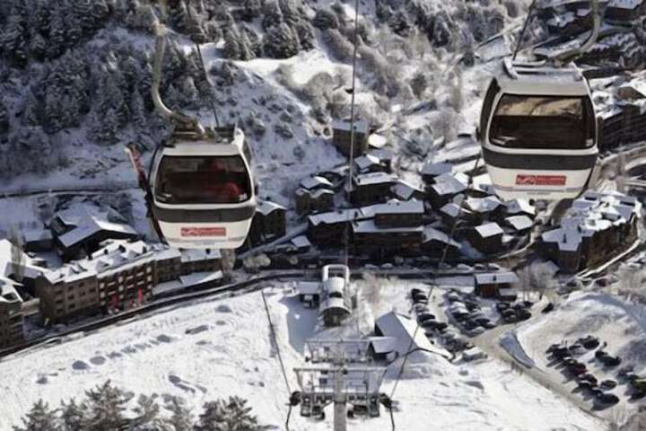 Skiing