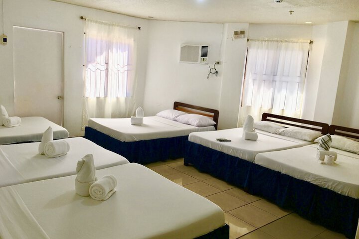 Room 11 of 68