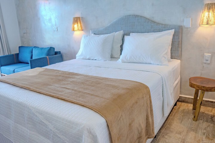 Room 16 of 118