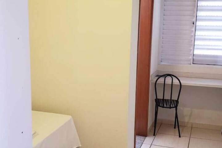Room 5 of 33