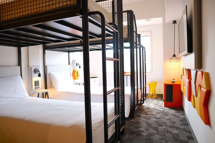 Room 7 of 49
