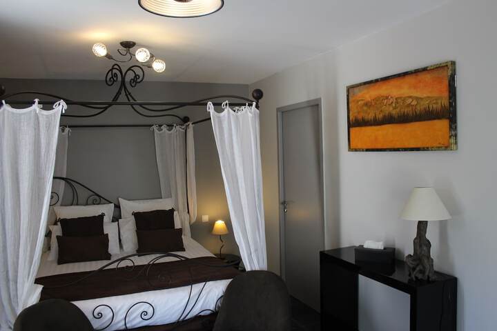 Room 19 of 23