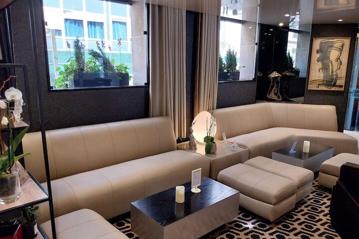 Hotel Interior 3 of 91