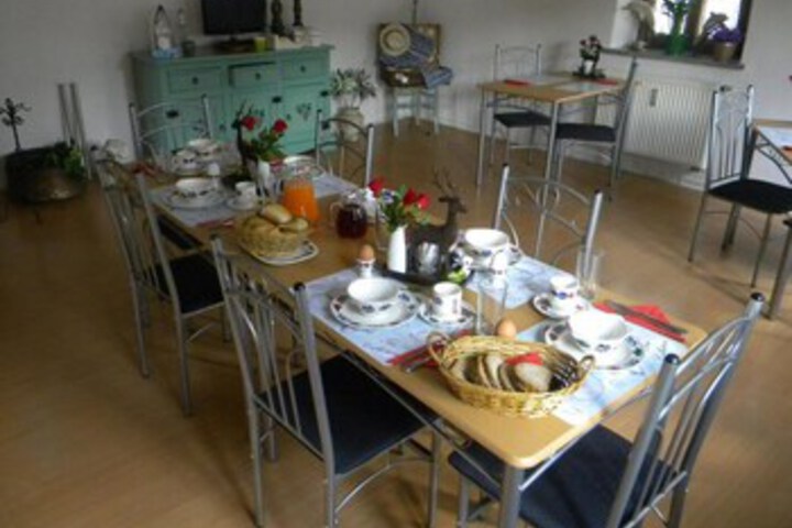Breakfast/Coffee Service 14 of 47