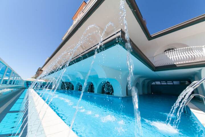 Pool 38 of 59