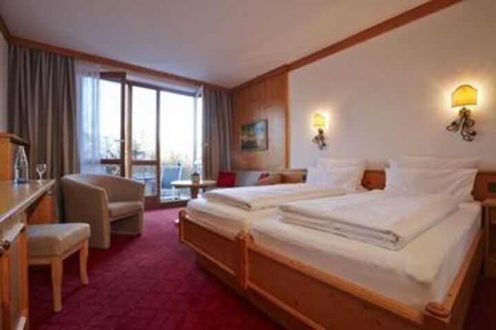 Room 30 of 42