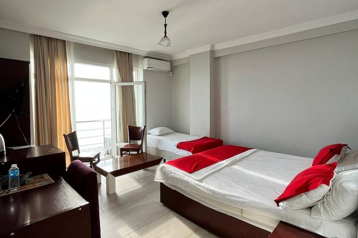 Room 12 of 49