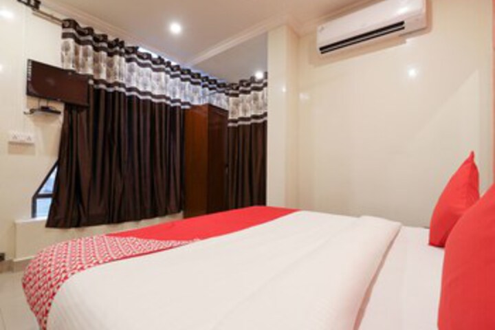 Room 16 of 20