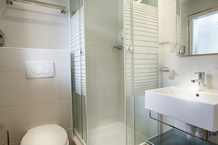 Bath Interior