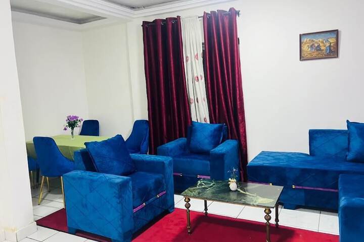 Room 4 of 6