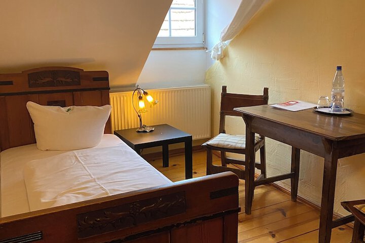 Room 38 of 101