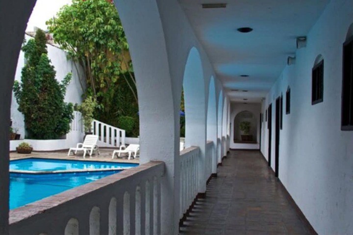 Pools & Facilities